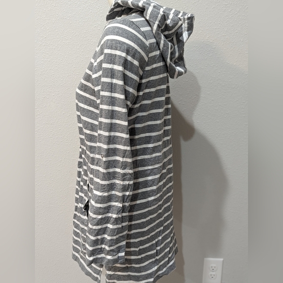 Apt 9 grey and white horizontal zip up hoodie - Picture 5 of 6